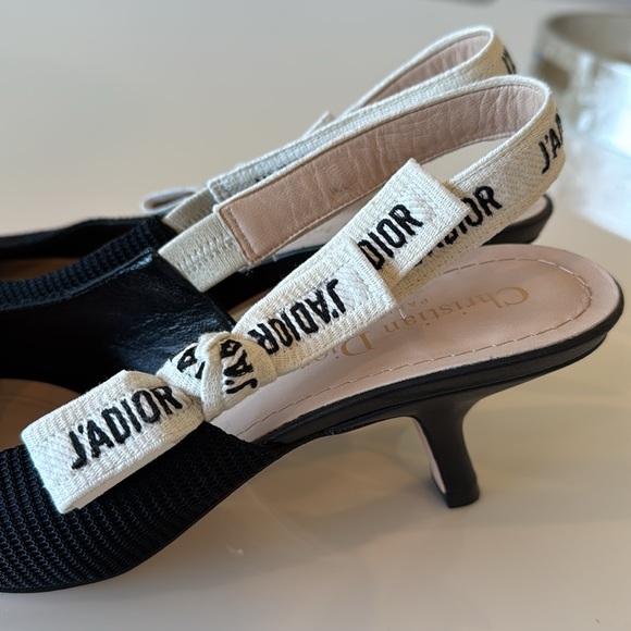 Dior J'Adior Black Classic Logo Pointed Toe Logo Bow Slingback Heels EU 39 US 9 - Picture 10 of 10
